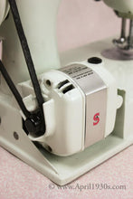 Load image into Gallery viewer, Singer Featherweight 221 Sewing Machine, WHITE EY848***ch

