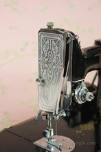 Load image into Gallery viewer, Singer Featherweight 221 Sewing Machine, CHICAGO BADGE 1934 AD543***
