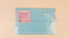 Load image into Gallery viewer, Cutting Mat, MINI 5" x 8" Lori Holt Reversible (Pink &amp; Blue)
