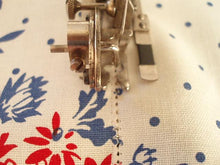 Load image into Gallery viewer, Hemstitcher and Picot Edger Attachment, Singer (Vintage Original)
