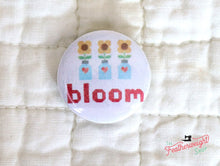 Load image into Gallery viewer, Farmer's Flock Dot Magnets Lori Holt of Bee in my Bonnet
