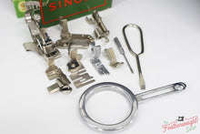 Load image into Gallery viewer, Singer Featherweight 222K Sewing Machine EK632***
