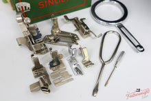 Load image into Gallery viewer, Singer Featherweight 222K Sewing Machine EK3247**
