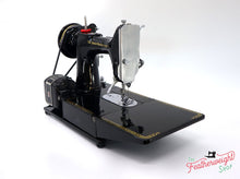 Load image into Gallery viewer, Singer Featherweight 222K 1957 - EM603***
