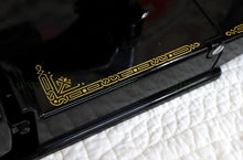 Load image into Gallery viewer, Singer Featherweight 221 Sewing Machine, AF170***
