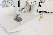 Load image into Gallery viewer, Singer Featherweight 221 Sewing Machine, WHITE FA205***
