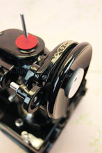 Load image into Gallery viewer, Singer Featherweight 222K Sewing Machine EM602***
