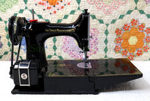 Load image into Gallery viewer, Singer Featherweight 221 Sewing Machine, AL169***
