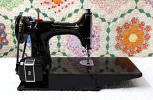 Load image into Gallery viewer, Singer Featherweight 221 Sewing Machine, AL716***
