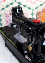 Load image into Gallery viewer, Singer Featherweight 222K Sewing Machine, RED "S" ER901***
