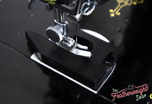 Load image into Gallery viewer, Presser Foot GAUGE for the Singer Featherweight 221 &amp; 222
