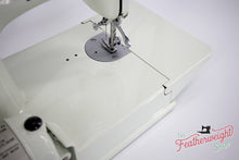 Load image into Gallery viewer, Singer Featherweight 221 Sewing Machine, WHITE EV967***
