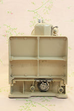 Load image into Gallery viewer, Singer Featherweight 221 Sewing Machine, TAN ES878***
