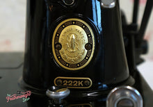 Load image into Gallery viewer, Singer Featherweight 222K Sewing Machine EP131***
