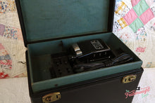 Load image into Gallery viewer, Singer Featherweight 221 Sewing machine, 1935 AD880***
