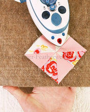 Load image into Gallery viewer, Paca Pressing Mat ® FAT QUARTER , 19" x 23" - 100% ALPACA (Unique Featherweight Shop Size)
