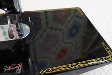 Load image into Gallery viewer, Singer Featherweight 222K Sewing Machine EJ622***
