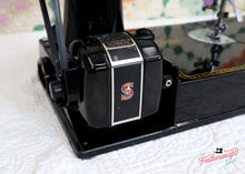 Load image into Gallery viewer, Singer Featherweight 221K Sewing Machine RED "S" ES652***
