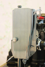 Load image into Gallery viewer, Singer Featherweight 222K Sewing Machine EM961***
