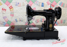 Load image into Gallery viewer, Singer Featherweight 222K Sewing Machine EM957***
