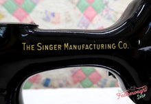 Load image into Gallery viewer, Singer Featherweight 222K Sewing Machine EM957***
