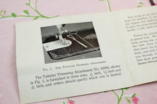 Load image into Gallery viewer, Tubular Trimmer, Singer (Vintage Original)
