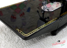 Load image into Gallery viewer, Singer Featherweight 222K Sewing Machine EK6296**

