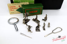 Load image into Gallery viewer, Singer Featherweight 222K Sewing Machine EM9573**
