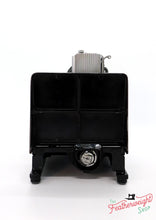 Load image into Gallery viewer, Singer Featherweight 222K Sewing Machine EJ616***
