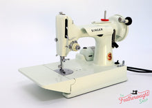 Load image into Gallery viewer, Singer Featherweight 221 Sewing Machine, WHITE EV986***
