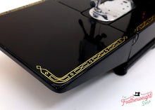 Load image into Gallery viewer, Singer Featherweight 222K Sewing Machine EJ909***
