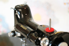 Load image into Gallery viewer, Singer Featherweight 221K Sewing Machine, EH628***
