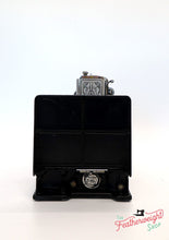 Load image into Gallery viewer, Singer Featherweight 221 Sewing machine, "First-Run" 1933 AD549***
