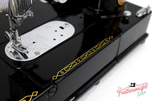 Load image into Gallery viewer, Singer Featherweight 222K Sewing Machine, RED "S" ER0244**
