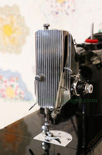 Load image into Gallery viewer, Singer Featherweight 221 Sewing Machine, AM186***
