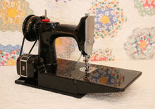 Load image into Gallery viewer, Singer Featherweight 221 Sewing Machine, AM150***
