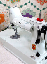 Load image into Gallery viewer, Singer Featherweight 221K Sewing Machine, WHITE EV957***

