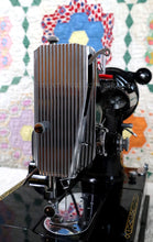 Load image into Gallery viewer, Singer Featherweight 222K Sewing Machine, RED "S" EP5428**
