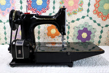 Load image into Gallery viewer, Singer Featherweight 222K Sewing Machine, RED "S" EP5428**
