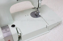 Load image into Gallery viewer, Singer Featherweight 221K Sewing Machine, WHITE EV903***
