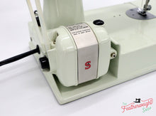 Load image into Gallery viewer, Singer Featherweight 221 Sewing Machine, WHITE EV928*** - ORIGINAL BOX
