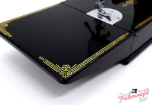 Load image into Gallery viewer, Singer Featherweight 221K Sewing Machine, EH891***
