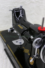 Load image into Gallery viewer, Singer Featherweight 221 Sewing Machine, AF089***
