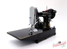 Load image into Gallery viewer, Singer Featherweight 222K 1953 - EJ268***
