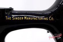 Load image into Gallery viewer, Singer Featherweight 222K 1953 - EJ268***
