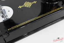Load image into Gallery viewer, Singer Featherweight 221 Sewing Machine, AL0050**
