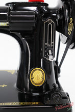 Load image into Gallery viewer, Singer Featherweight 221 Sewing Machine, AL0050**
