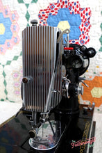 Load image into Gallery viewer, Singer Featherweight 222K Sewing Machine EN1345**
