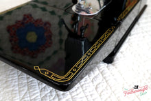 Load image into Gallery viewer, Singer Featherweight 222K Sewing Machine EN1345**
