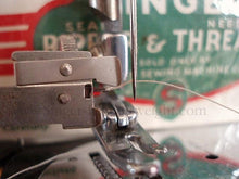 Load image into Gallery viewer, Needle Threader and Seam Ripper, Singer (Vintage Original)
